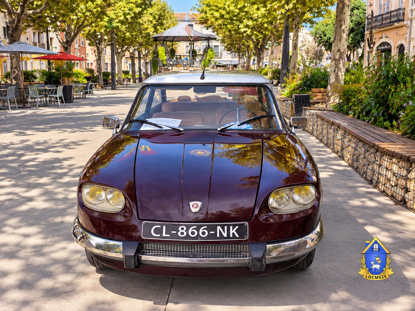 Panhard 24 exposée lors des Journées du patrimoine à Mèze