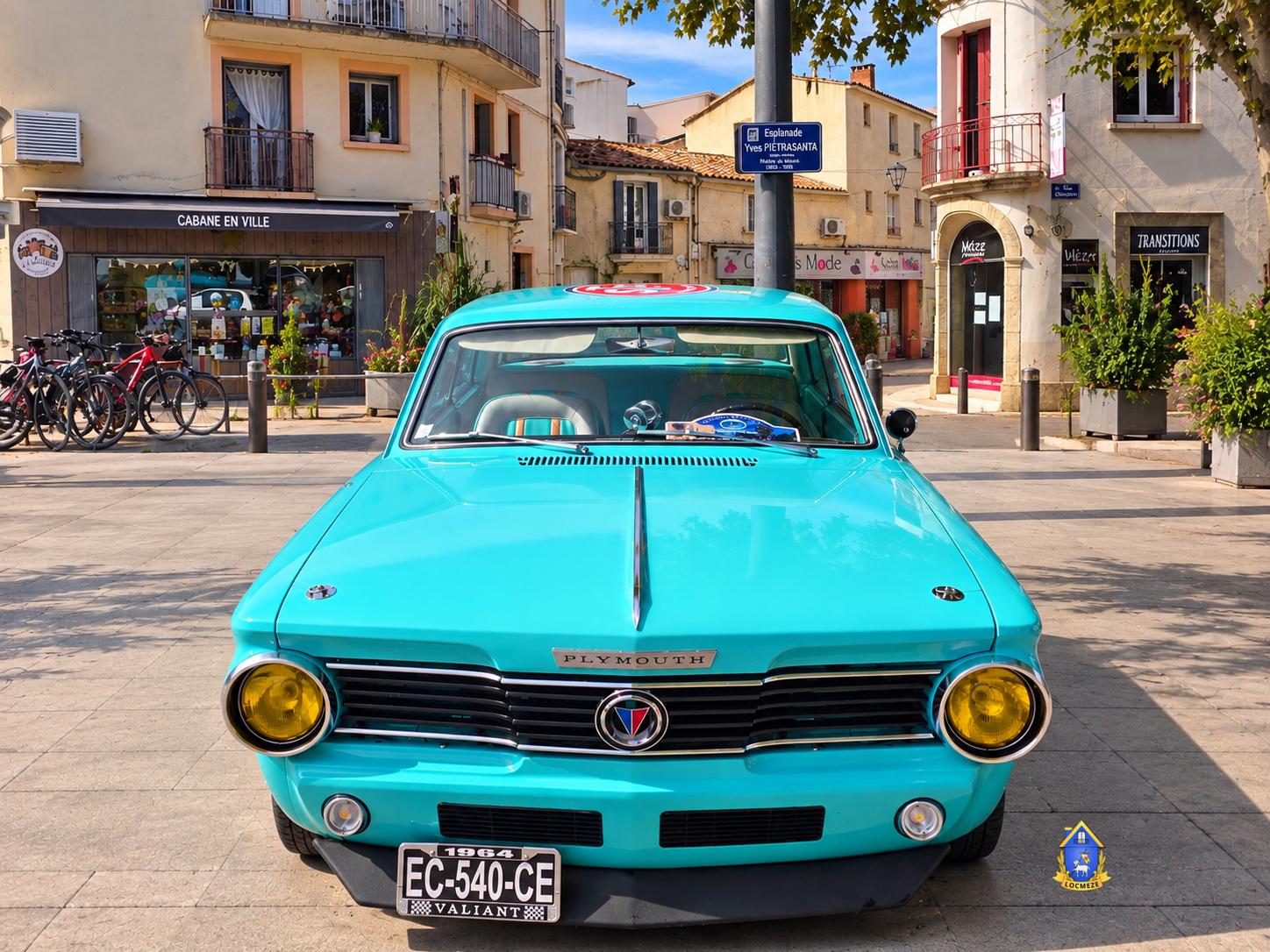 Voiture ancienne exposée lors des Journées du patrimoine à Mèze