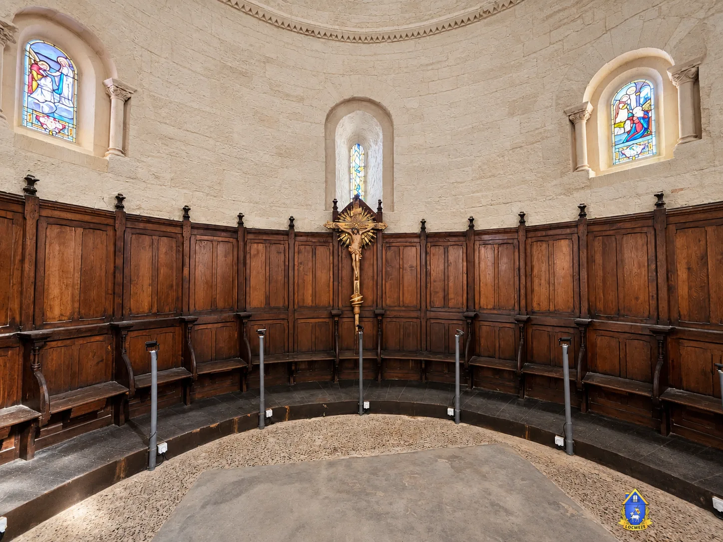 Stalles du chœur dans la chapelle des Pénitents de Mèze